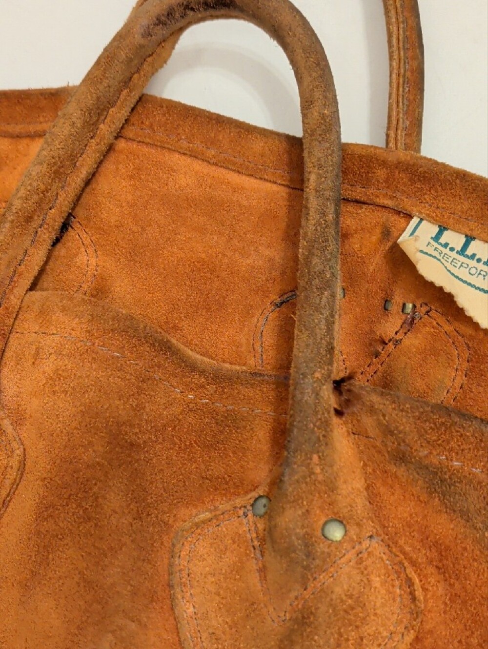 Vintage L.L. Bean Large Rust Brown Suede Leather Duffel Tote - Picture 9 of 14